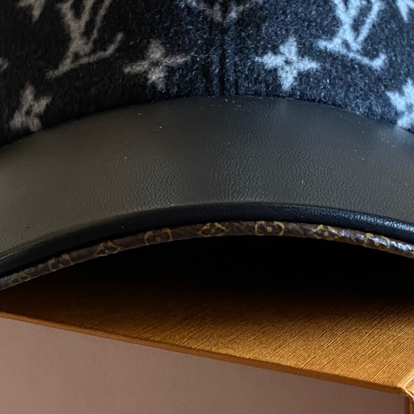 NWT AUTHENTIC Louis Vuitton Baseball Cap ‼️ - Picture 2 of 11